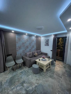 Designed Apartment with French Balcony SELF CHECK IN